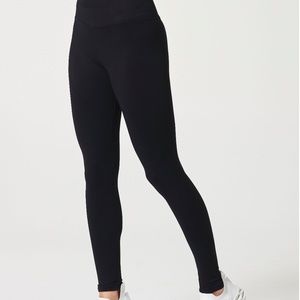NUX One By One Yoga Legging - Small, Black